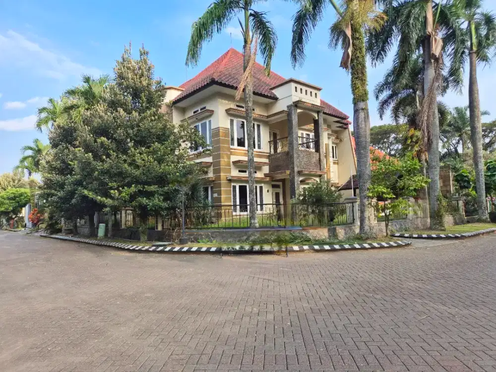 Rumah Murah Posisi Hooq Jalan Kembar di Permata Jingga Suhat Luaz 556