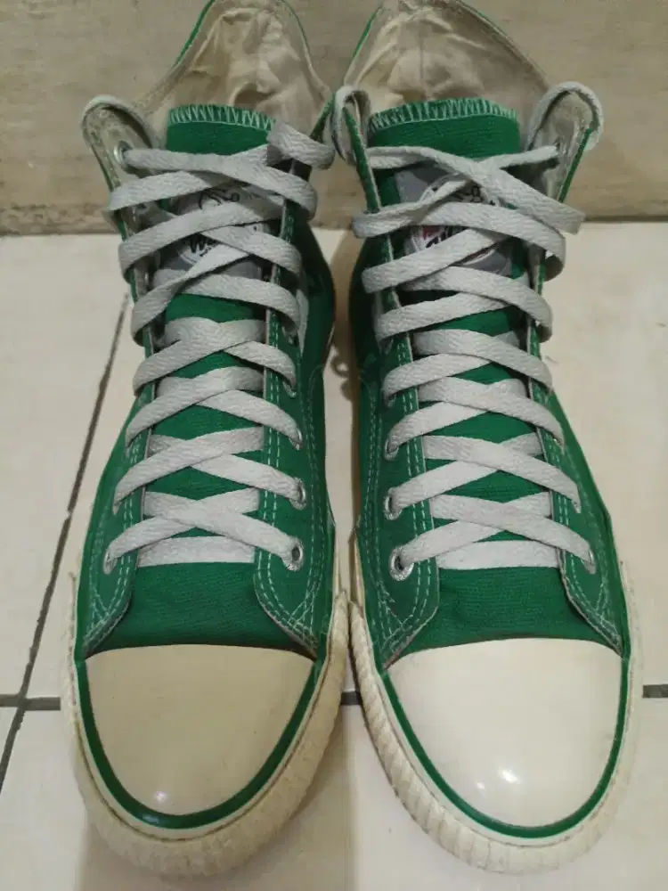 Sepatu Warrior Vintage HC Green