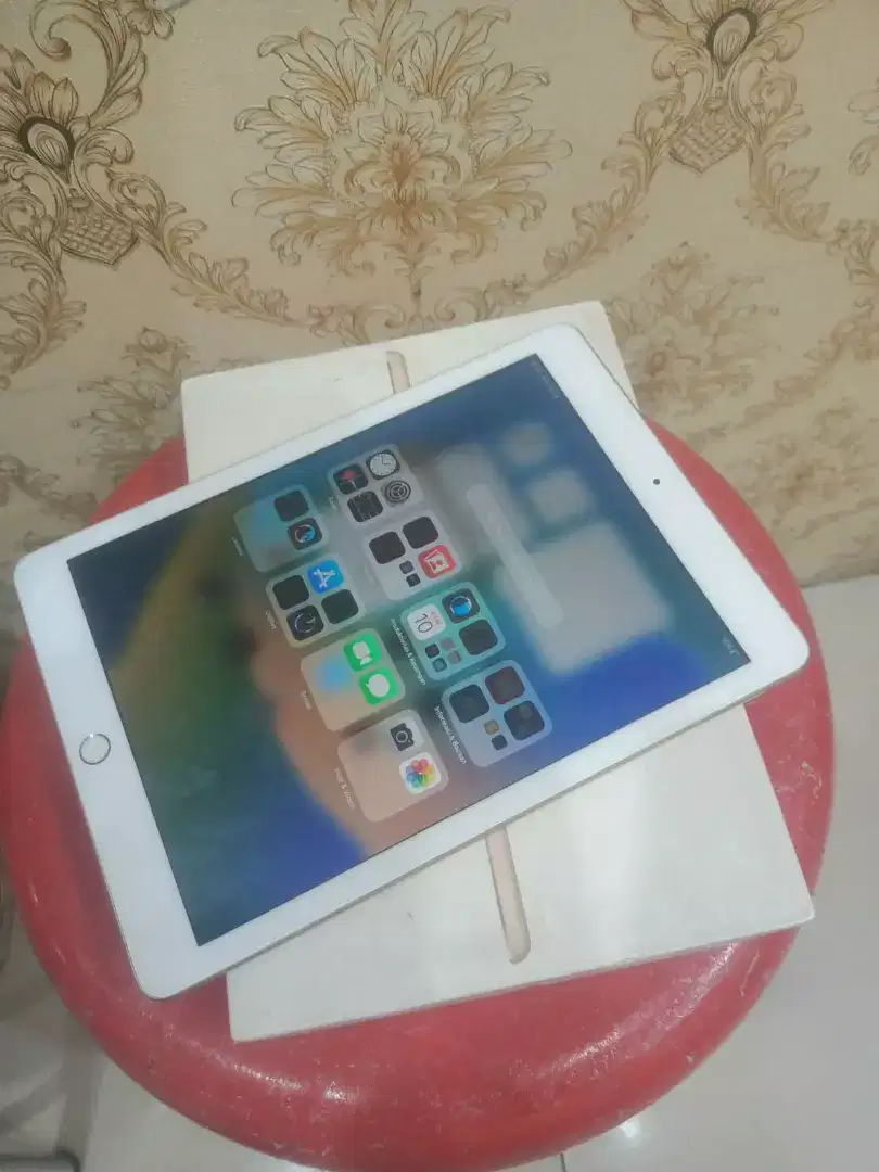 iPad gen 5 wifi only internal 32 normal semua  msh original semua lkp