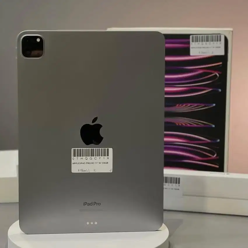 Ipad pro m2 11inch wifi 128gb second fullset