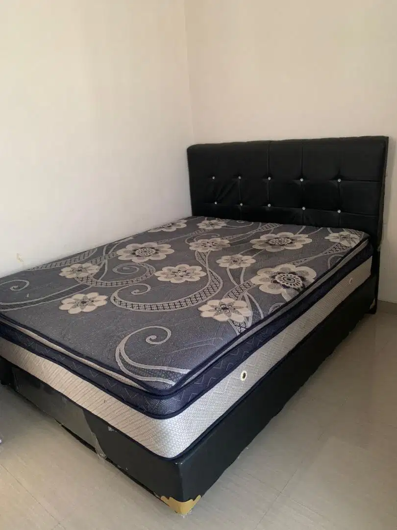 Springbed Furniture Second