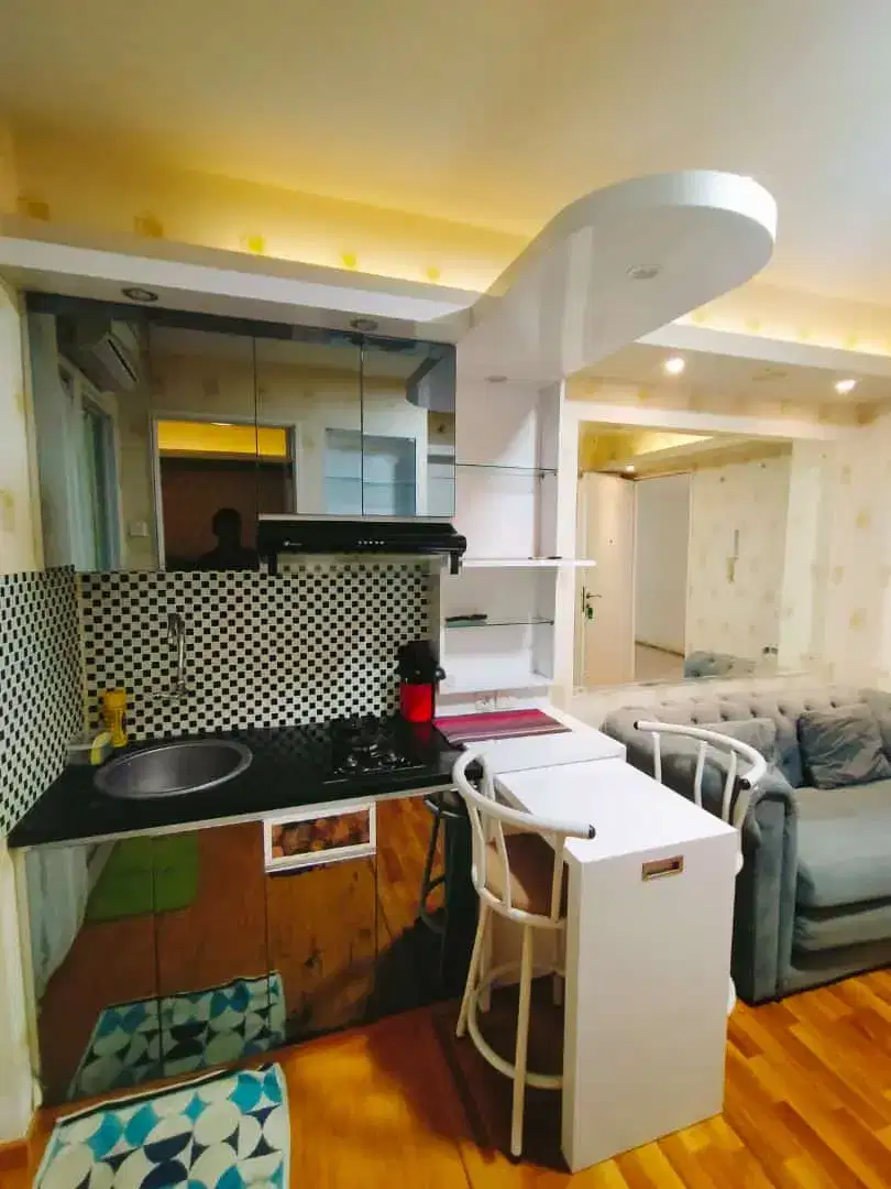 Disewakan 2BR Furnished Atas Mall Tower C Lt. 17