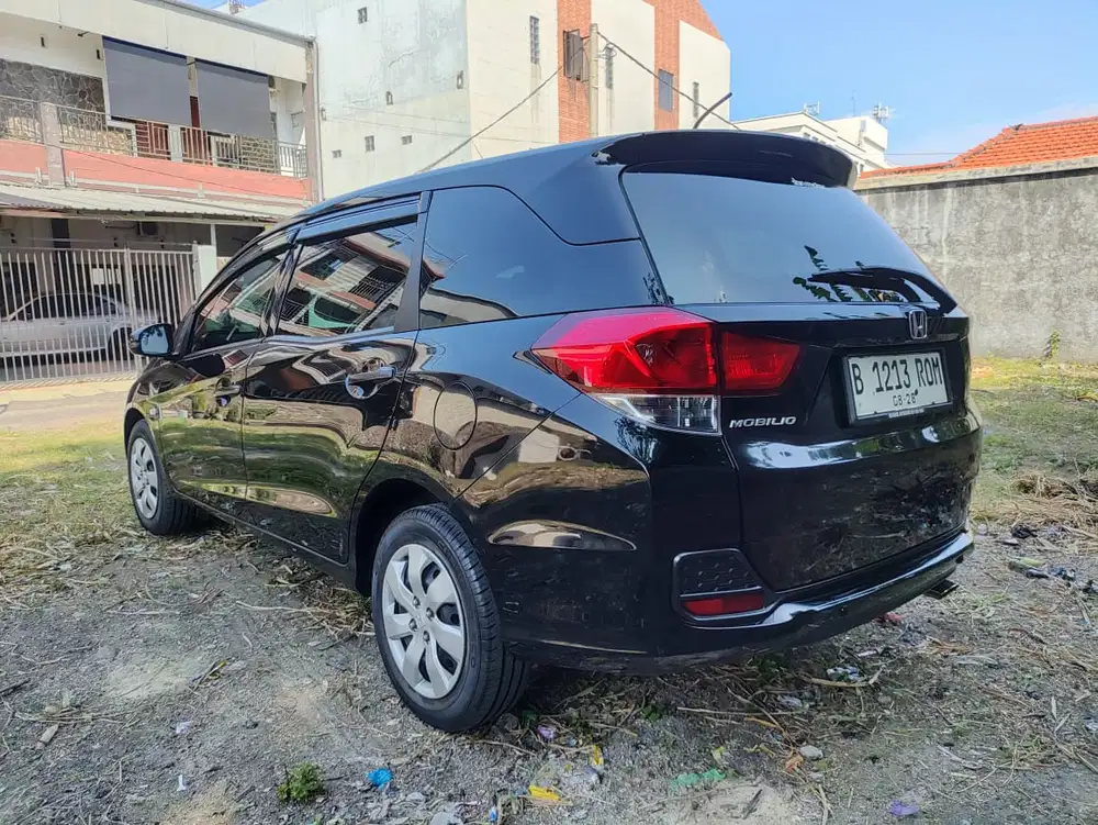 Honda Mobilio S MT 2023