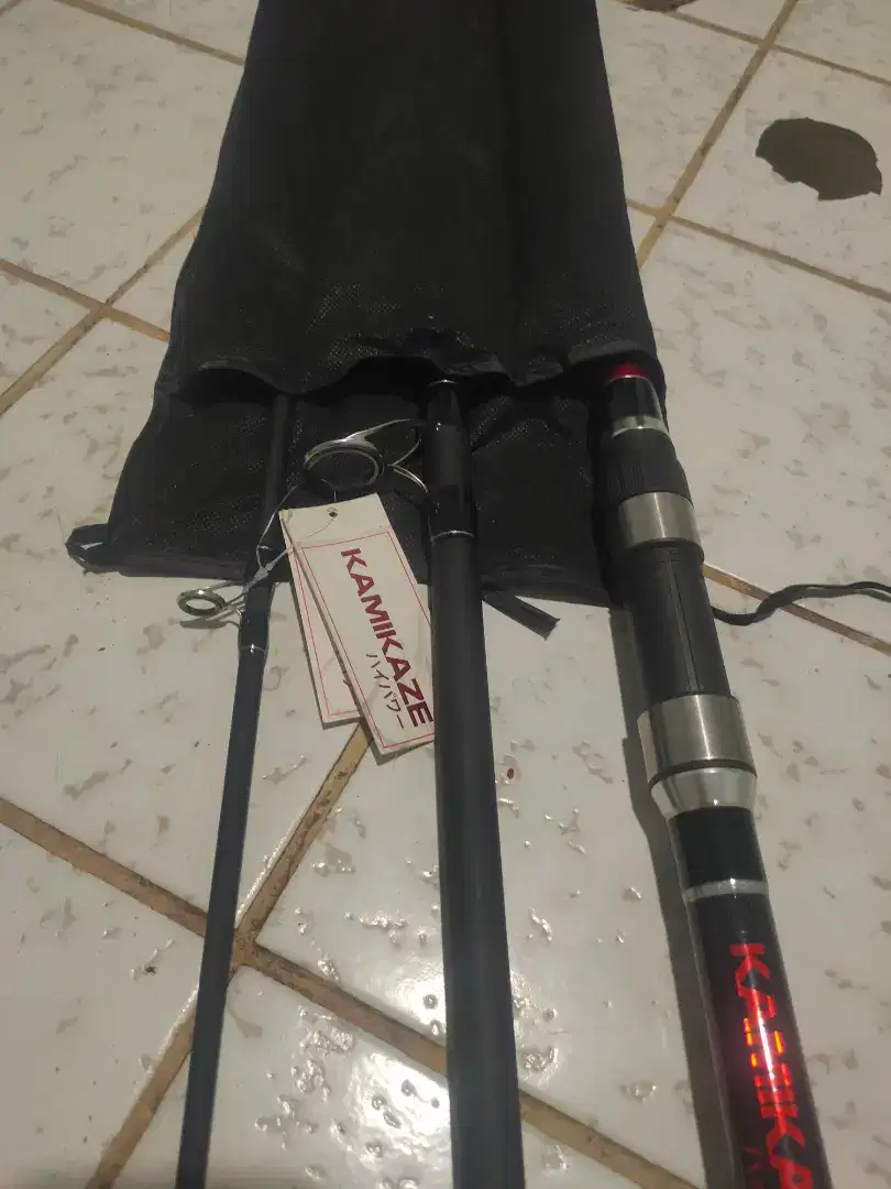 Joran pancing kamikaze fighter pro surf 420 sambung tiga masih segel