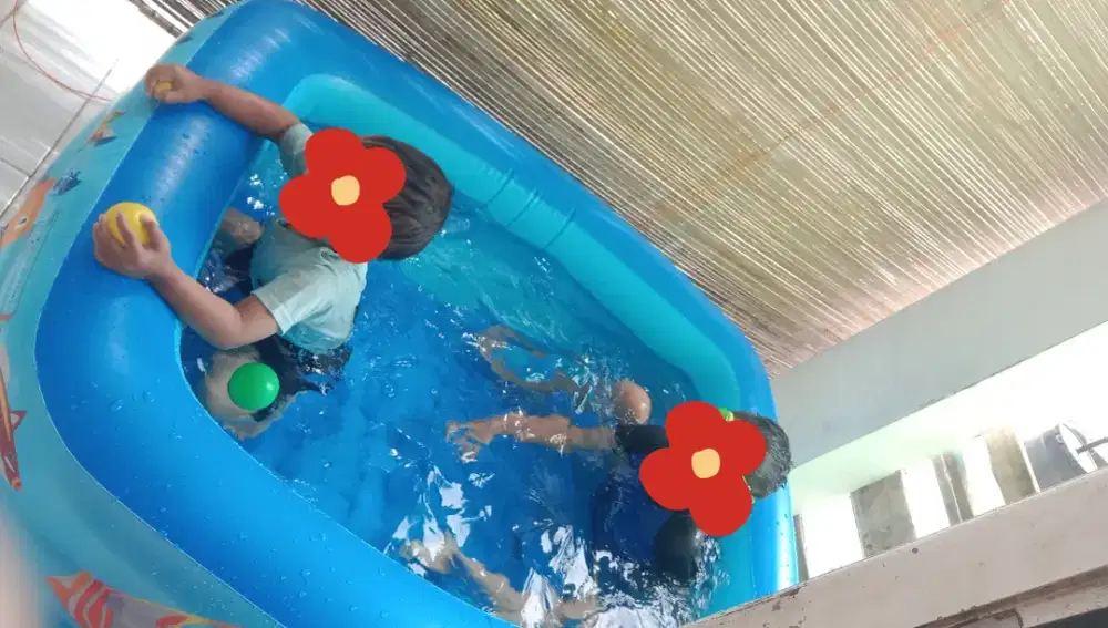 Kolam renang untuk anak