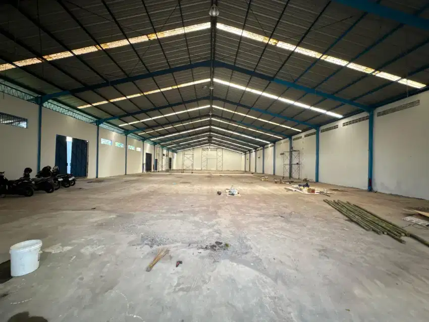 DI SEWAKAN GUDANG DI KAWASAN INDUSTRI CANDI - SEMARANG BARAT