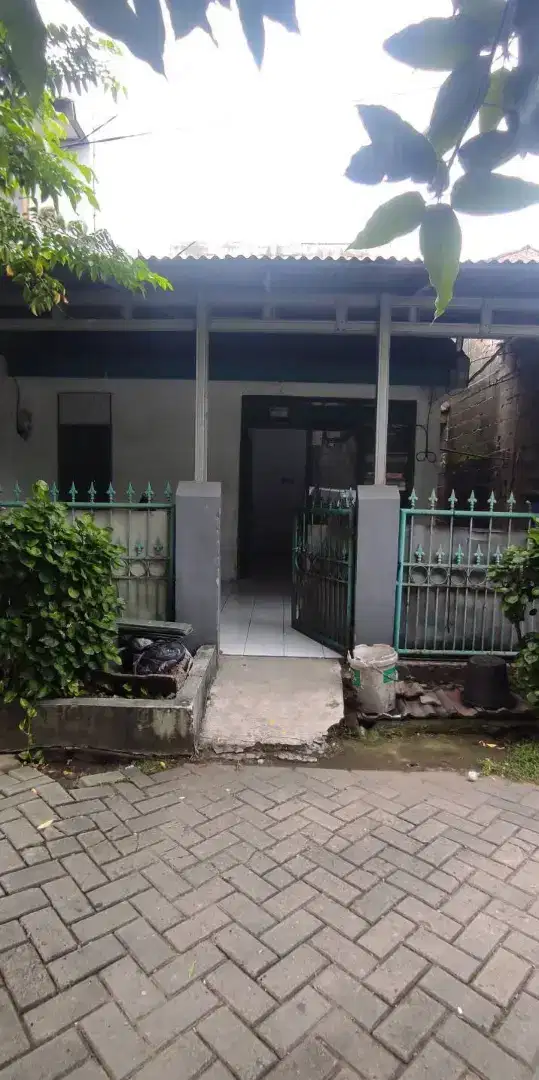 Dijual Rumah di Pondok Arum