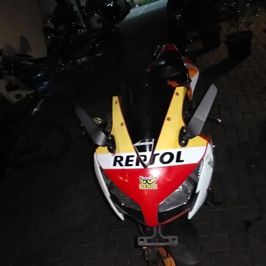 cbr repsol 2015 150 cc bpkb stnk kumplit