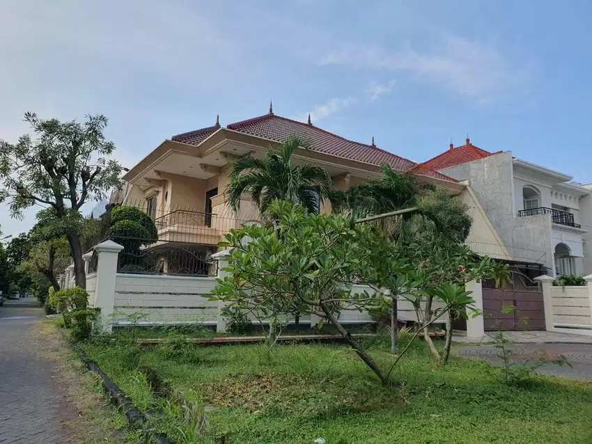 DIJUAL RUMAH ARAYA 1 GALAXI BUMI PERMAI MINIMALIS LANTAI MARMER BAGUS