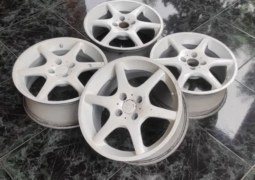 Velg r16 Corolla civic Swift yaris brio agya alya sigra starlet vios