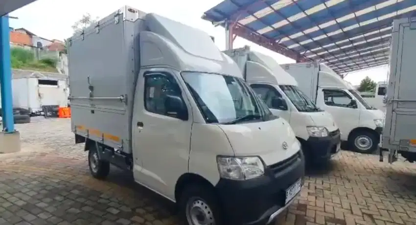 Mobil Pick Up Box MBG BGN Makan Bergizi Gratis