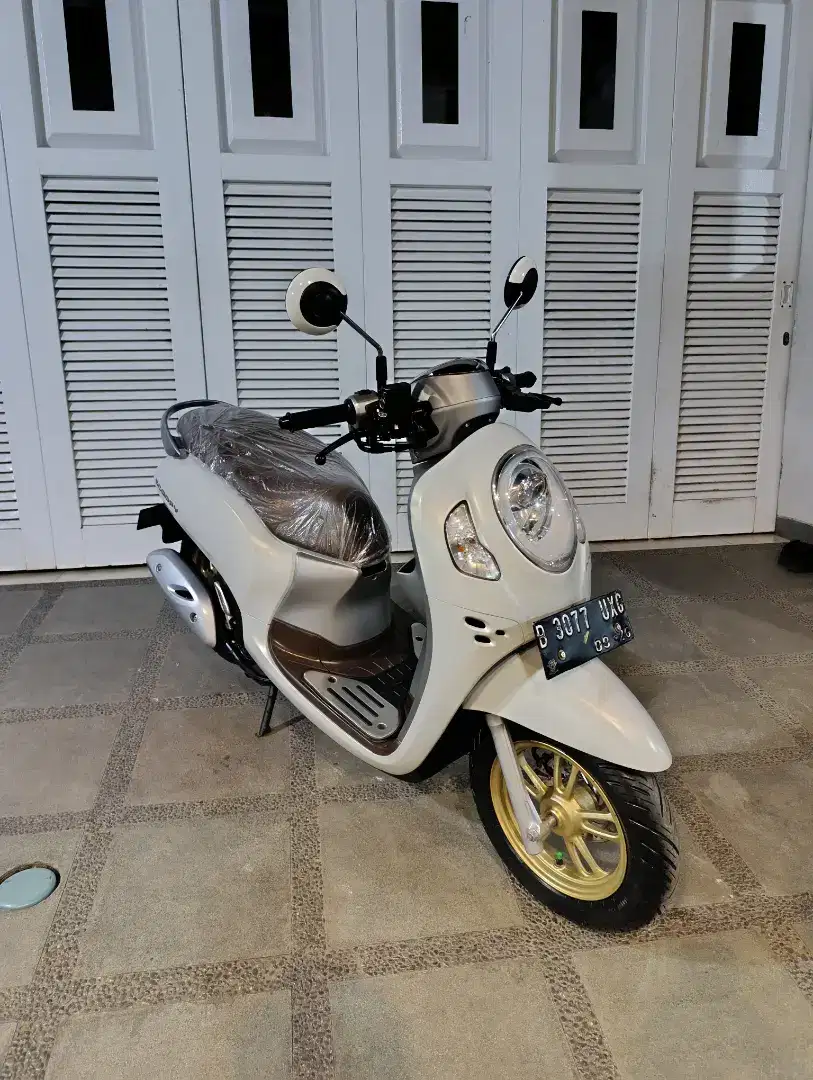Bissmillah dijual motor Honda scoopy prestige 2021