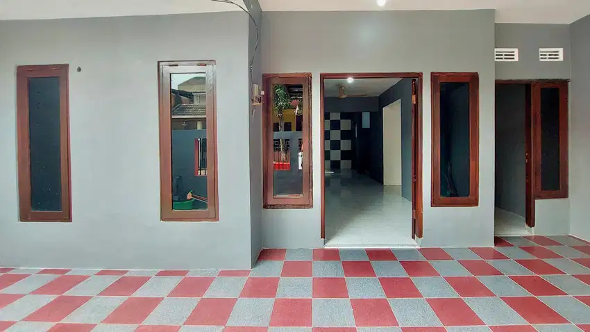 Rumah cantik nan asri,siap huni,tengah kota, dekat kulineran