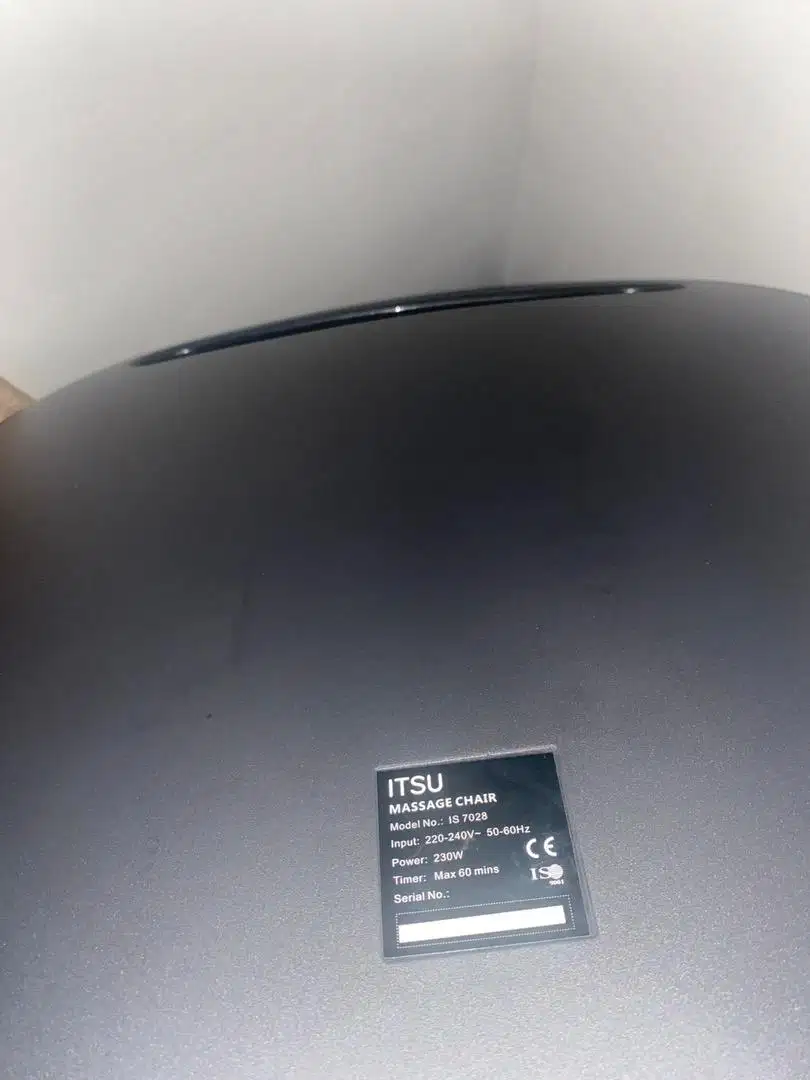 ITSU IS 7028 kursi pijat