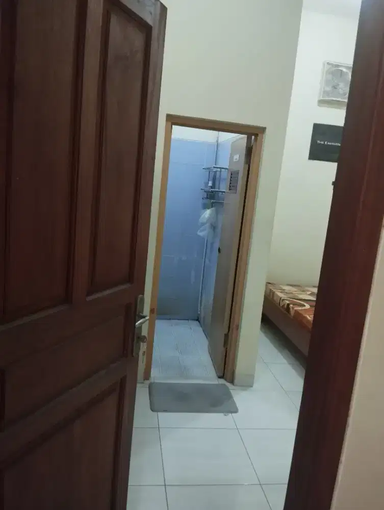 Kos untuk karyawan/i