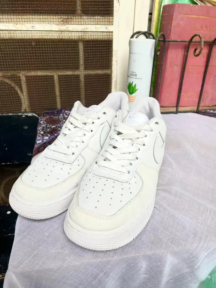 Sepatu Nike Air Force 1 (AF1)