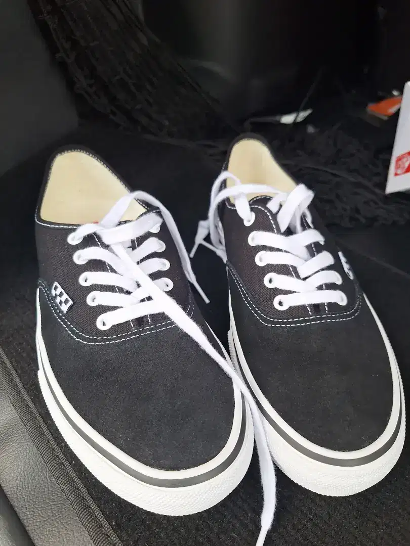 Jual Sepatu Vans Authentic Pro Skate Ukuran 43