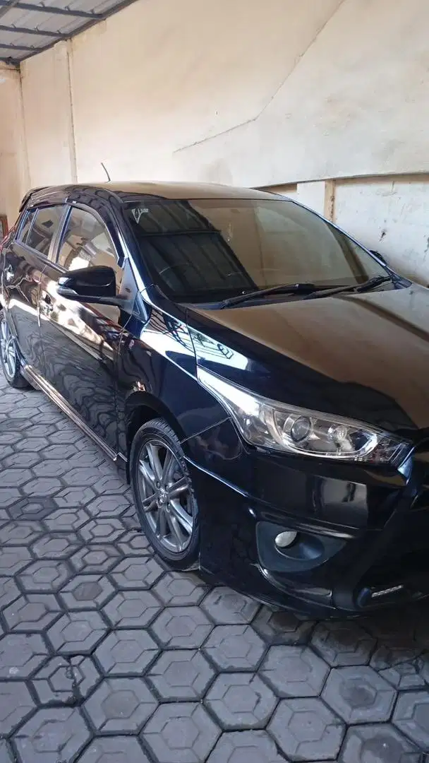 Toyota Yaris TRD metic 2014