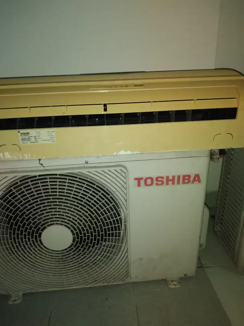 AC 1 pk merknya Toshiba