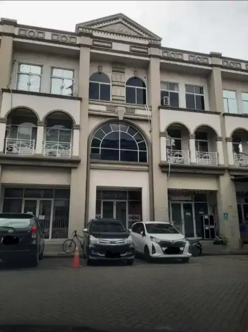 RUKO SIAP USAHA DI GRAND GALAXY CITY