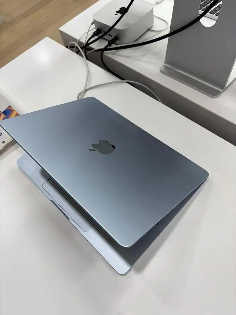 MacBook Air M2 16/256