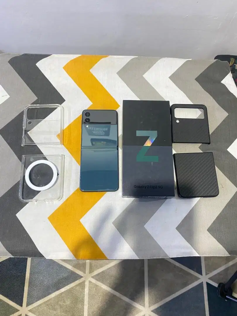 Samsung ZFLIP 3 Mulus Ram 8Gb internal 256GB