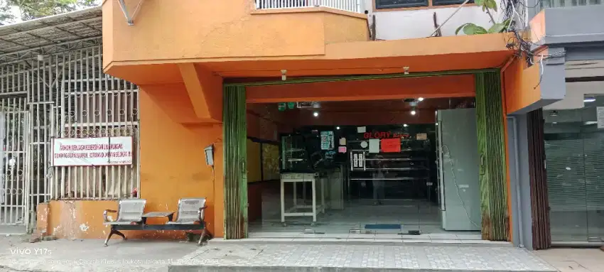 Dibuka lowongan untuk dilatih & bekerja di bagian produksi roti