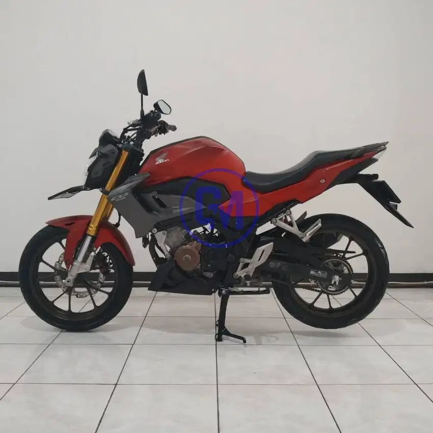 Honda CB 150R Tahun 2022, Cash - Kredit