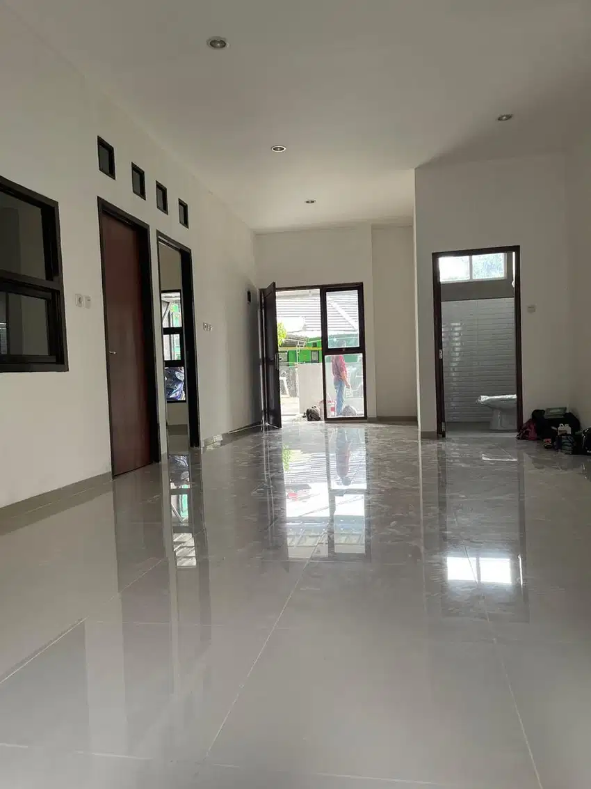 Rumah bagus SHM siap huni di Taman Kopo Katapang
