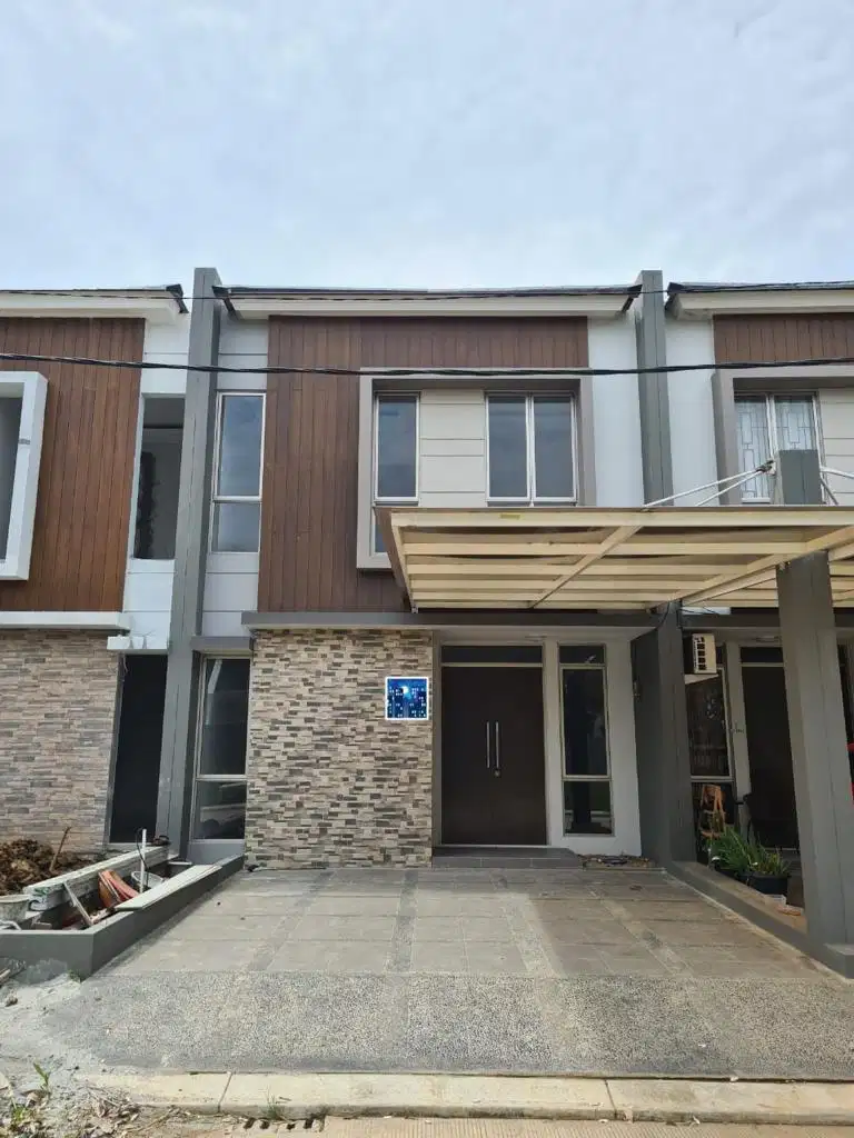 Dijual cepat  rumah baru 2 lt di grand duta city bekasi.