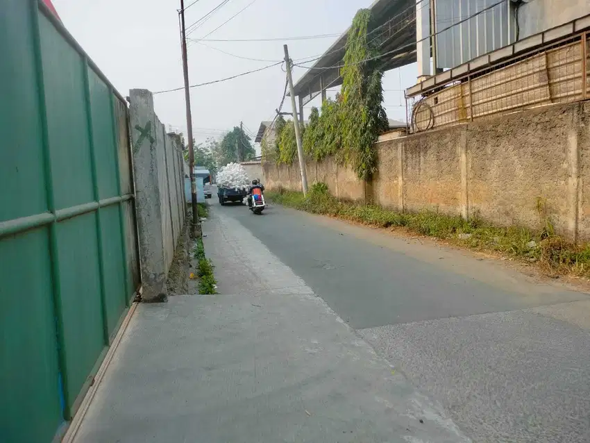 Ex Pabrik, Bitung-Cikupa. LT.2.500 m2 SHM, LB.1.000 m2.