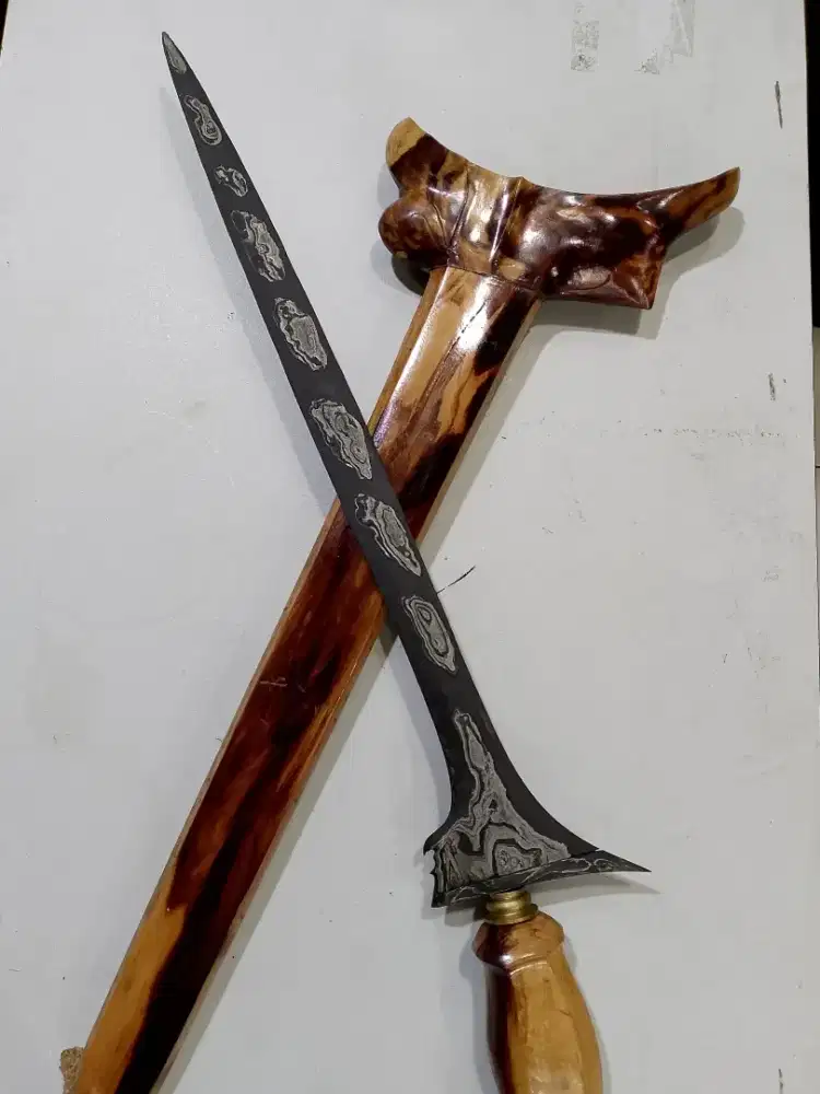 Keris Sepuh Mundarang Pamor Melati Sinebar Corok Era Segaluh
