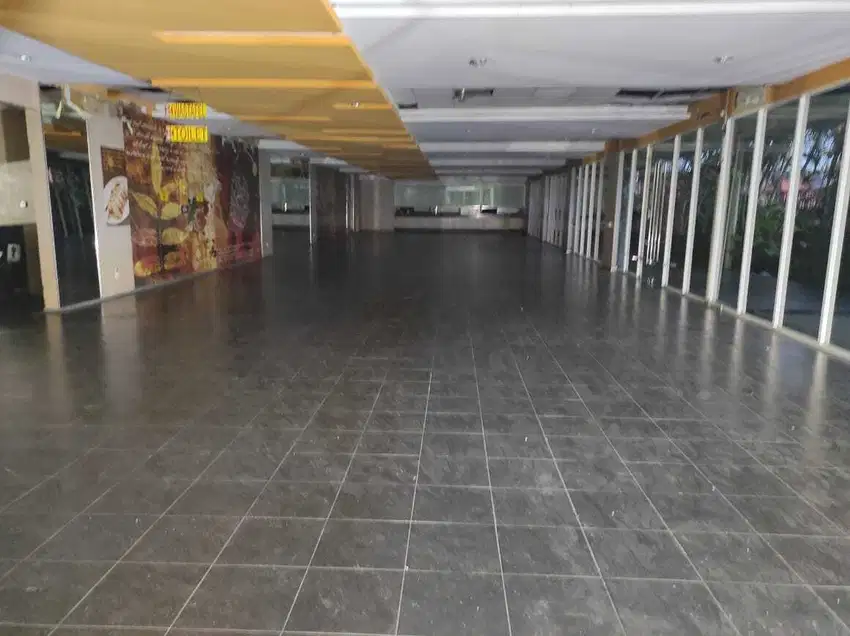 PREMIUM KOMERSIAL Kayoon Embong Kaliasin Surabaya Pusat Pemuda DCOST