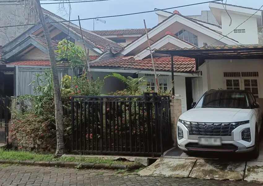 Rumah Dijual di Perkici Bintaro Sektor 5 | Lokasi Bagus Perlu Renov