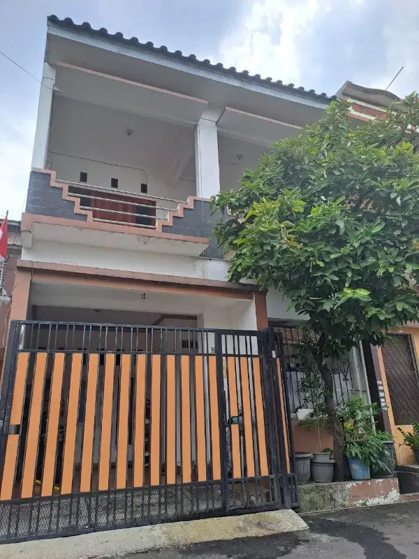 DiJual Rumah di Griya kencana 2  dekat pintu tol Joglo