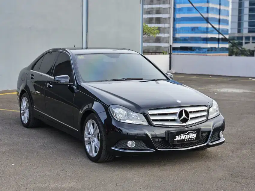 Mercedez bens C200 Avg tahun 2013