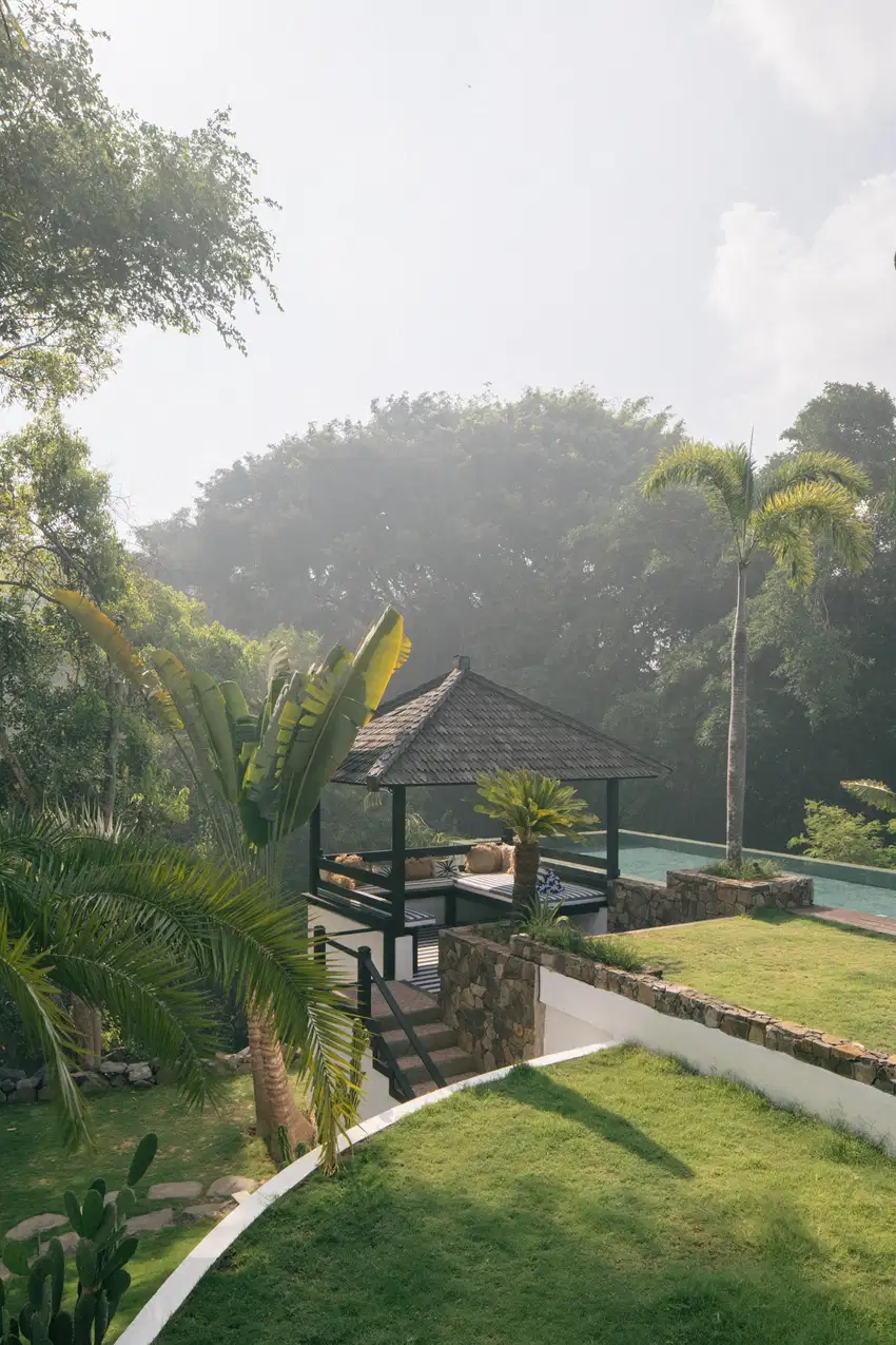 Luxury Modern Tropical Villa Munggu