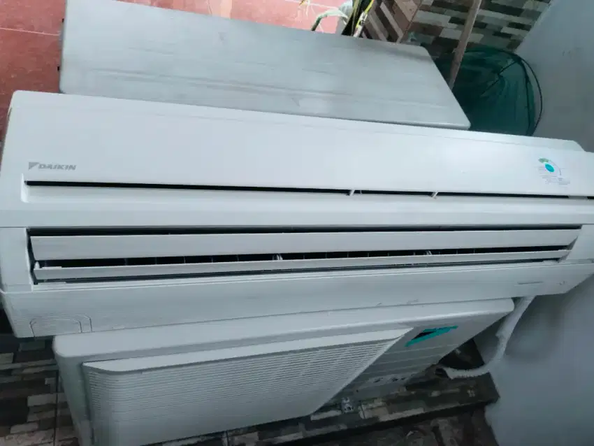 Dibeli AC dan peralatan rumah tangga dgn harga tinggi