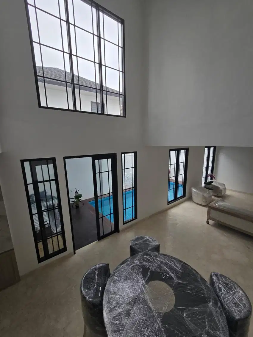 Rumah mewah Classic Modern dalam cluster Puri Bintaro Sektor 9