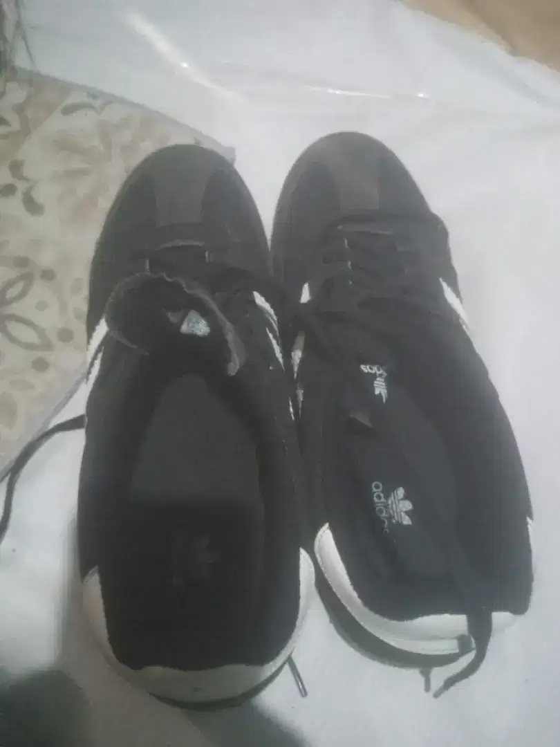 Sepatu samba black