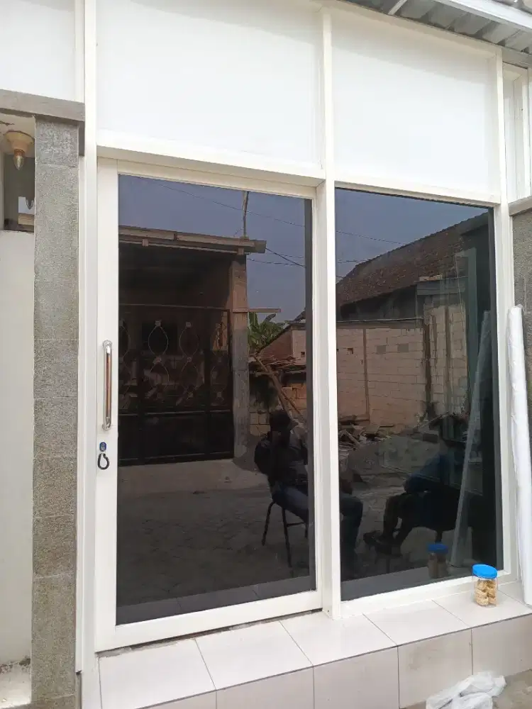 Stiker kaca sundblas kaca film jasa pasang semua stiker kaca