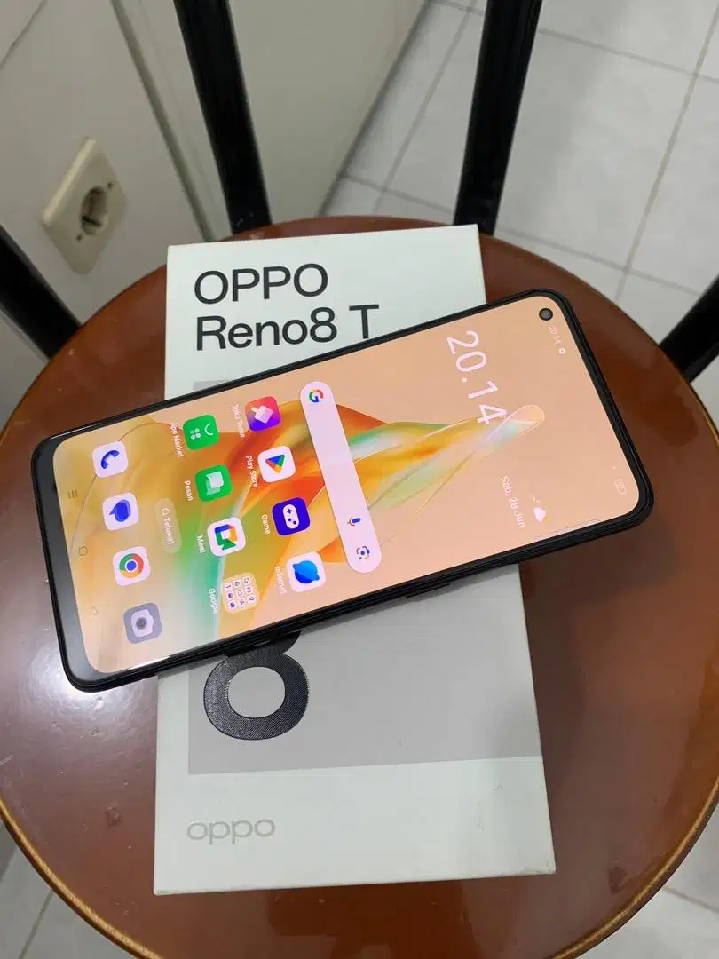 Oppo reno 8f ram8/256gb fullset