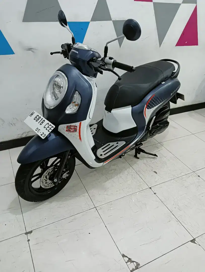 SCOOPY FASION 2024