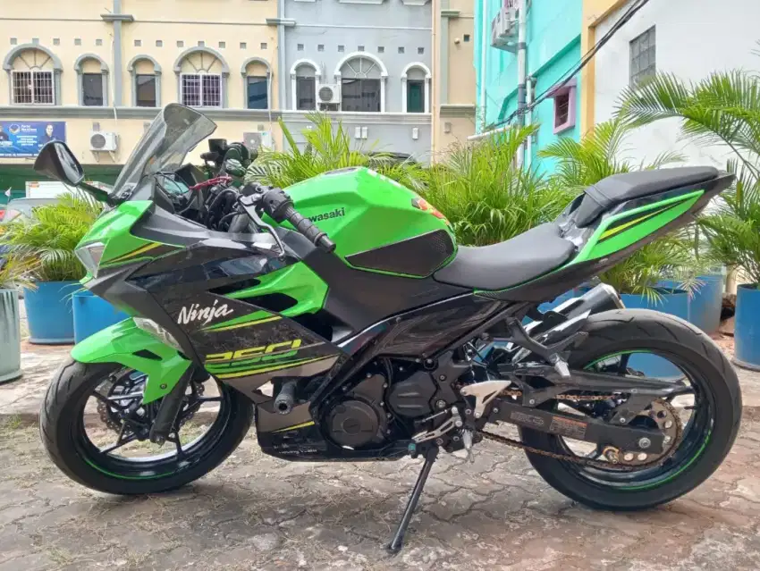 Dijual Motor Gress Ninja 250 Tahun 2018