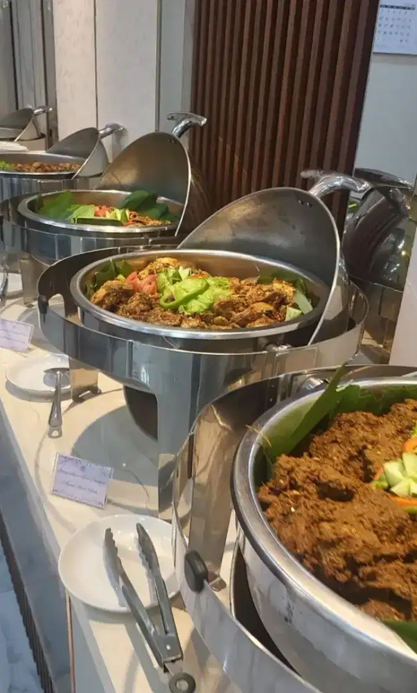 LOWONGAN STAFF ADMIN