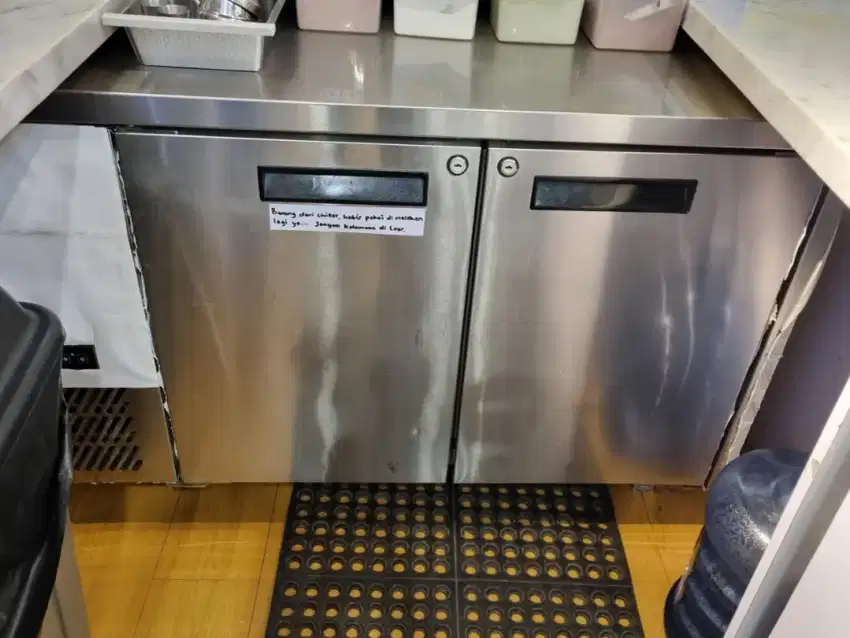 Undercounter Chiller merk Gea tipe M RW6T2HH