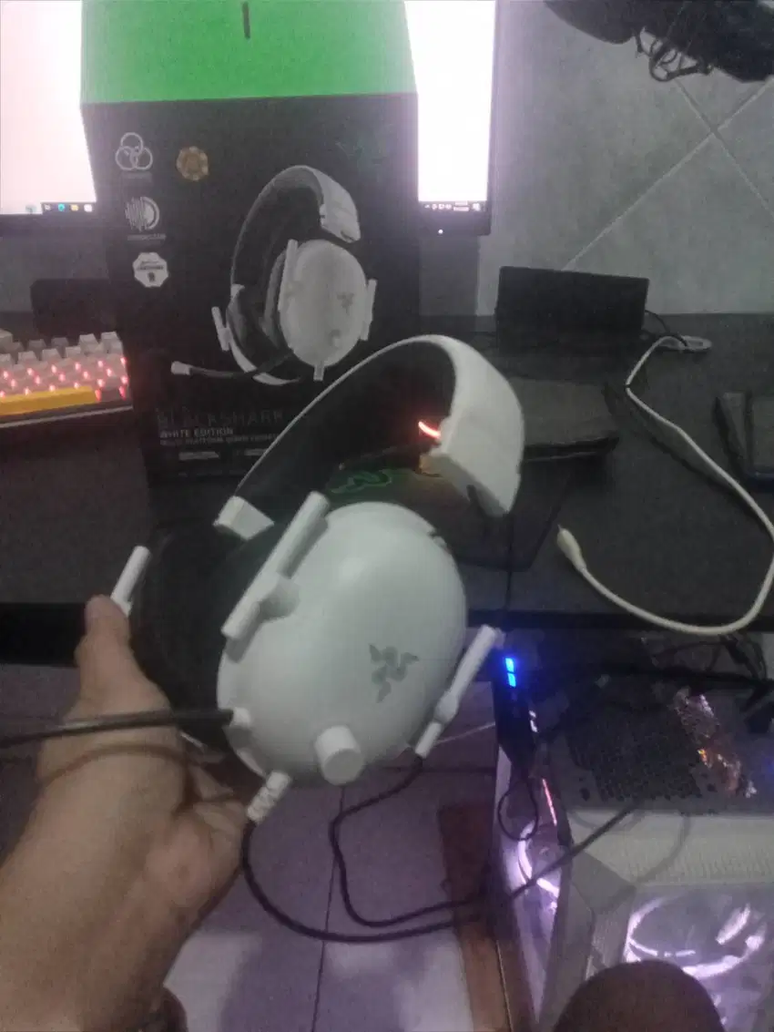 Headset razer black shark v2 x white