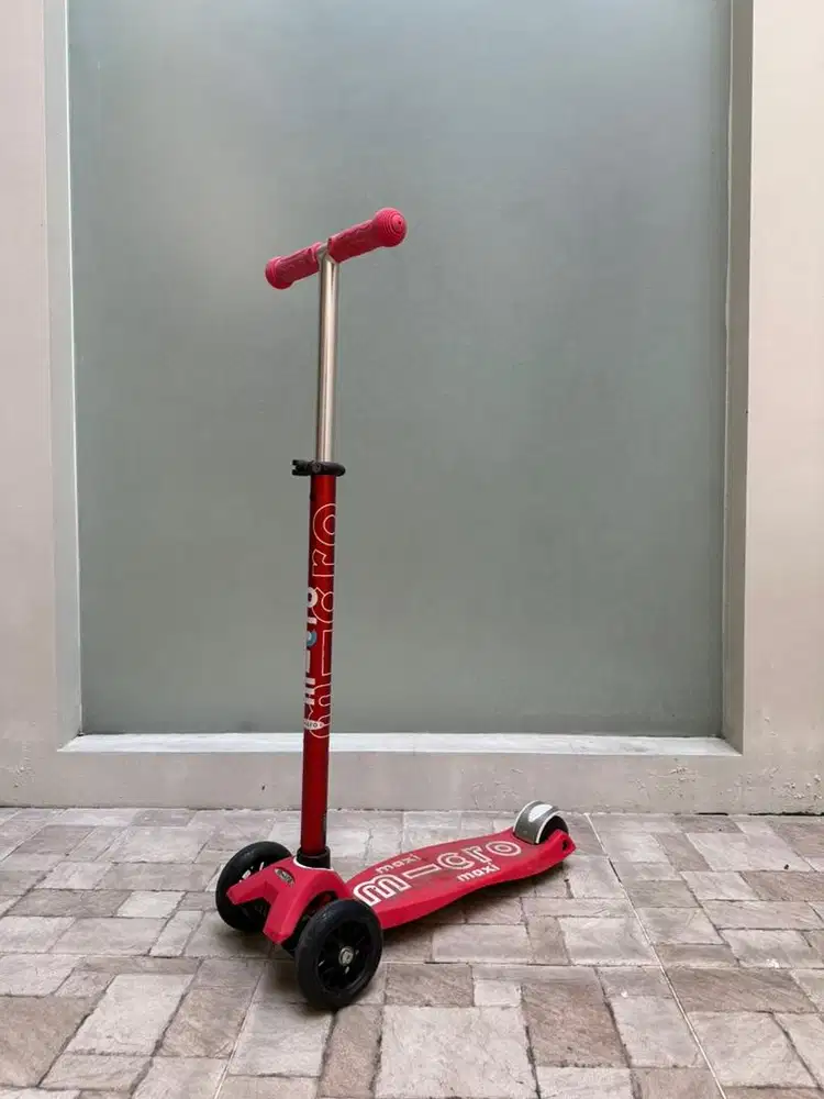 Preloved Weight Transfer Steering Maxi Micro Deluxe Red