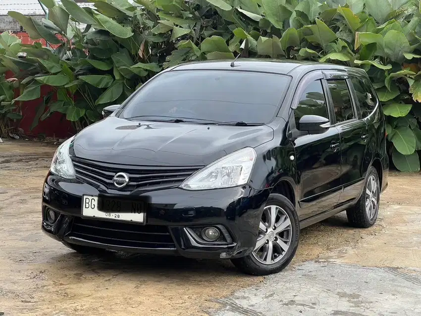 TERMURAH GRAND LIVINA 1.5 XV MATIC 2017 Dp 14 juta istimewa