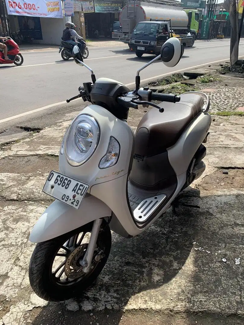 Honda New Scoopy Prestige thn 2024